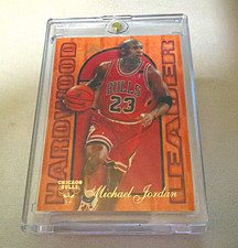 1995-96 Flair Michael Jordan Hardwood Leader #4 Chicago Bulls MJ Insert picture