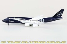 HX Models 1:400 747-8I Lufthansa D-ABYN picture