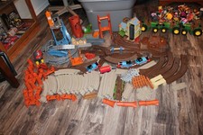 Thomas & Friends TrackMaster Vintage Track Lot Engines Bridges Buildings 2006-09 picture