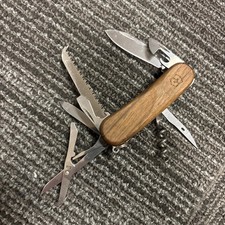 Victorinox Delemont EvoWood 17 Swiss Army Knife Multi Tool Slipjoint Lock picture