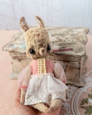 Artist Bunny by TEPLOTOYS Daria Teplyakova Fully Jointed Teddy Doll picture