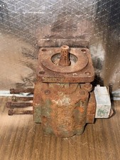 Char-Lynn Hydraulic Motor Rusty Splined Shaft Untested Parts Core Unit Barn Find picture