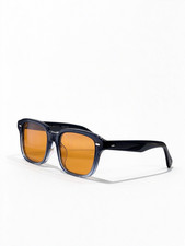 Oliver Peoples OV5562SU Casual Everyday Sunglasses Gradient Blue Frame Orange Le picture