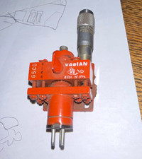 Varian 6500 (MPN 6500) Component Assembly with Stainless Fitting picture