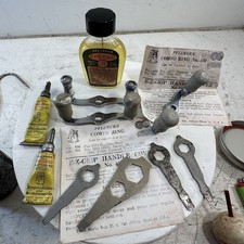 Nice Lot Vintage Pflueger Easy Grip Fishing Reel Handles Reel Grease Oil Tools picture