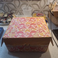 Pyrex RARE vintage Penn dutch friendship promotional casserole dish w/ lid box  picture