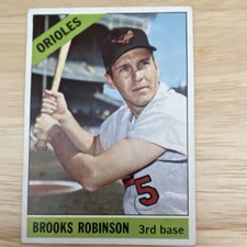 1966 Topps - Brooks Robinson #390 picture