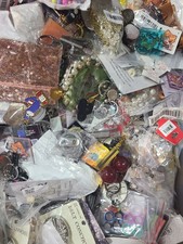 1000 Pieces of Fashion Jewelry - Bracelets, Earrings, Accessories & More picture