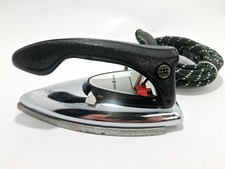 Vintage GE General Electric World Wide Travel Steam Iron • HIF49 • Dual Voltage picture