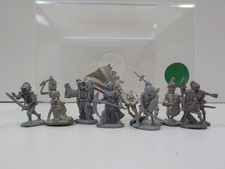 G829 Vintage metal ral partha D&D undead Skeleton metal miniatures lot C 80s picture