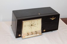 Silvertone Model 6025 AM Clock Day Date Telechron - 6  Tube Radio - 1956 picture
