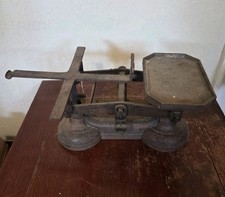 Antique Cast Iron Balance Scale 18