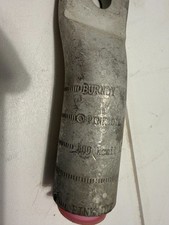 BURNDY 500-1/2 Straight Barrel One-Hole Compression Lug 500kcmil, Pink - QTY: 18 picture