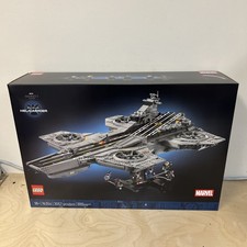 LEGO® Super Heroes S.H.I.E.L.D. Helicarrier 76354 picture
