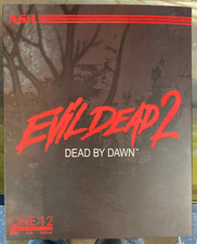 Mezco One:12 Collective Evil Dead 2 Dead By Dawn Ash Williams Action Figure picture