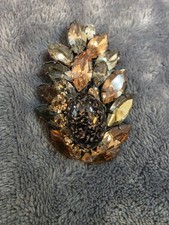 Vtg Unsigned Chocolate Glass Brooch picture