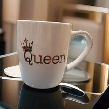 America Atelier Metallic QUEEN COFFEE MUG Gold on White NEW picture