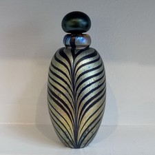 Vtg 1981 Robert Held Signed Art Glass Pulled Feather Iridescent Bottle + Stopper picture