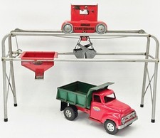 Vintage 1955 Tonka Aerial Sand Loader Set 825 Rare V Grille Pressed Steel Truck picture
