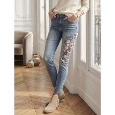 Sundance Catalog Driftwood Embroidered Jackie Jeans Floral Size 32 picture