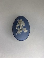 Vtg Wedgwood Jasperware Cherub Blue White Egg Shaped Porcelain Trinket Box picture