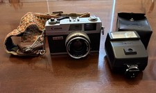 Canon Canonet QL17 G-III Silver Vintage Rangefinder Film Camera w Flash & Strap picture