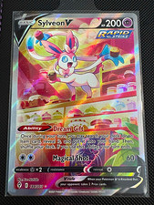 Sylveon V 184/203 SWSH07: Evolving Skies Ultra Rare Holo Full Art picture