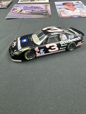 Revell 1991 Dale Earnhardt #3 Goodwrench Monte Carlo Diecast Car picture
