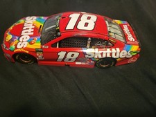 2018 Kyle Busch Skittles 1:24 ARC picture