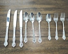 Oneida: Stainless Steel Lot (9) Pieces of Flatware: 2-Forks/ 4-Spoons/ 3-Knives picture