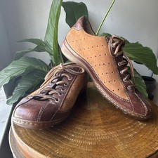 Born Women’s Leather Lace-Up Casual Sneaker Brown/Tan Two-Tone US 7.5 picture