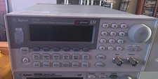 Agilent 33220A LXI 20 MHz Function Arbitrary Waveform Generator picture