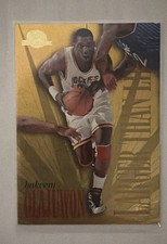 1995-96 Skybox Premium - Larger than Life Hakeem Olajuwon #L4 picture