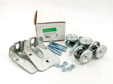 New Hillman 852115 Box Rail Hanger W/Strap picture