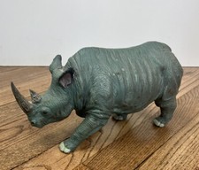 Rare 1997 ERTL WILDS OF AFRICA SERIES Safari Wildlife Rhino Animal Figures picture
