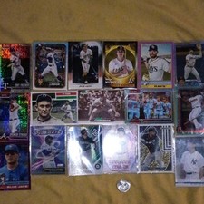 Topps 2024-26 MLB 17-Card random inserts, colors, and rookies. picture