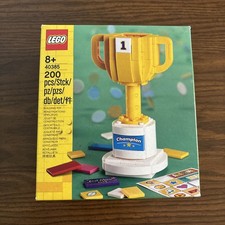 LEGO Iconic: Trophy (40385) picture