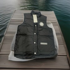 New Modern Canada Goose Freestyle Crew Vest 4154M $650  Black picture