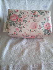 NEW Cath Kidston London Rose Floral Cosmetic Makeup Toiletry Travel Bag Pink picture