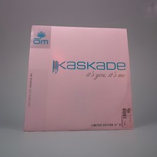 Kaskade It's You, It's Me Ft. Joslyn 12