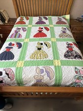 Vintage Handmade Quilt Bedspread SunBonnet Nice Colors Appr. 99