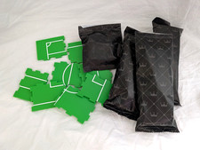 Zuru FIFA World Cup Ballers - Individual Grass Pitch Pieces - Finish Your Field picture