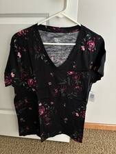 New Torrid Black Floral Sub Top Tee Women’s Size 0 XL picture