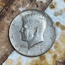 1967 Half Dollar Kennedy 40% Silver picture