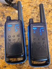 Motorola Talkabout T800 Two-Way Radios With USB Charger Tested Working Pair  picture