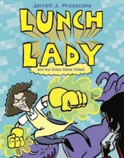 Lunch Lady and the Video Game Villain: Lunch Lady #9 - Paperback - GOOD picture