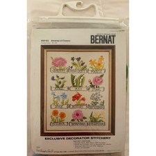 Vintage 1975 Bernat Almanac of Flowers Crewel Embroidery Kit S09183 16x20 New picture
