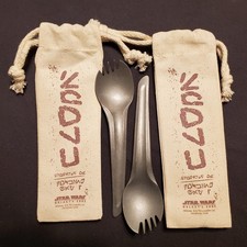 Disney Star Wars Galaxy’s Edge Metal Sporks / set of 2 each /With Pouches NEW picture