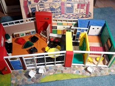 Vintage Debbie's Dream House 1963 Deluxe, MCM, orig. box, assembly required picture