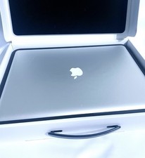 MacBook Pro 17